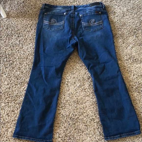 Seven7 Slim Boot Jeans Sz 22 - Picture 2 of 5